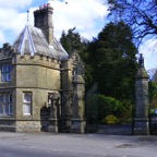 Hornby Castle gates.jpg